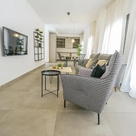 Moott Homes Suites Casa De Los Leones Apto 1 Almería Extérieur photo